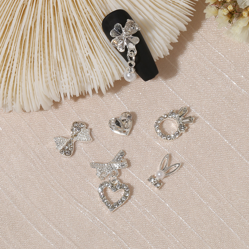 Mix 10/15pcs Shaped Rhinestone - đánh giá và giá Nail Art Vampire