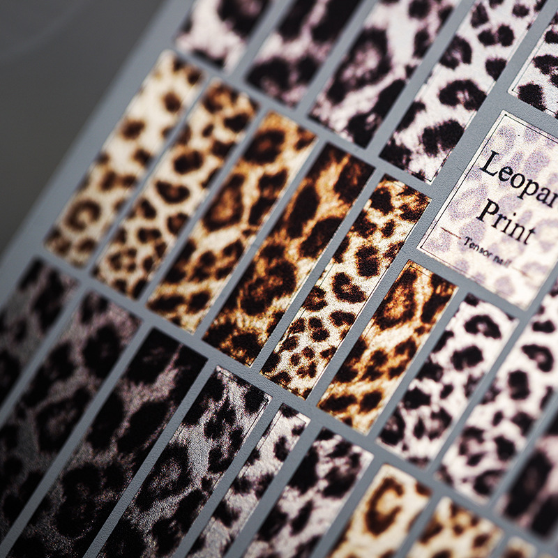 1 piece of 5D elegant leopard  - đánh giá và giá Nail Art Leopard